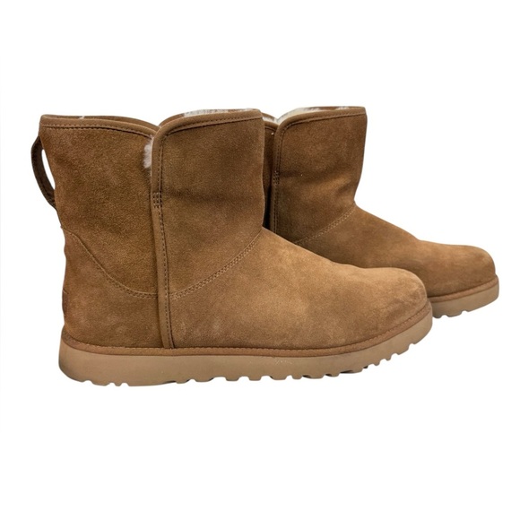 UGG women’s Cory II suede shearling- lined chestnut colored mini boot. Size 10 - Picture 1 of 13